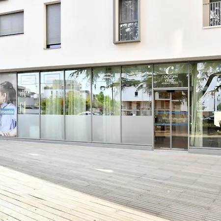 Aparthotel Zenao 3*